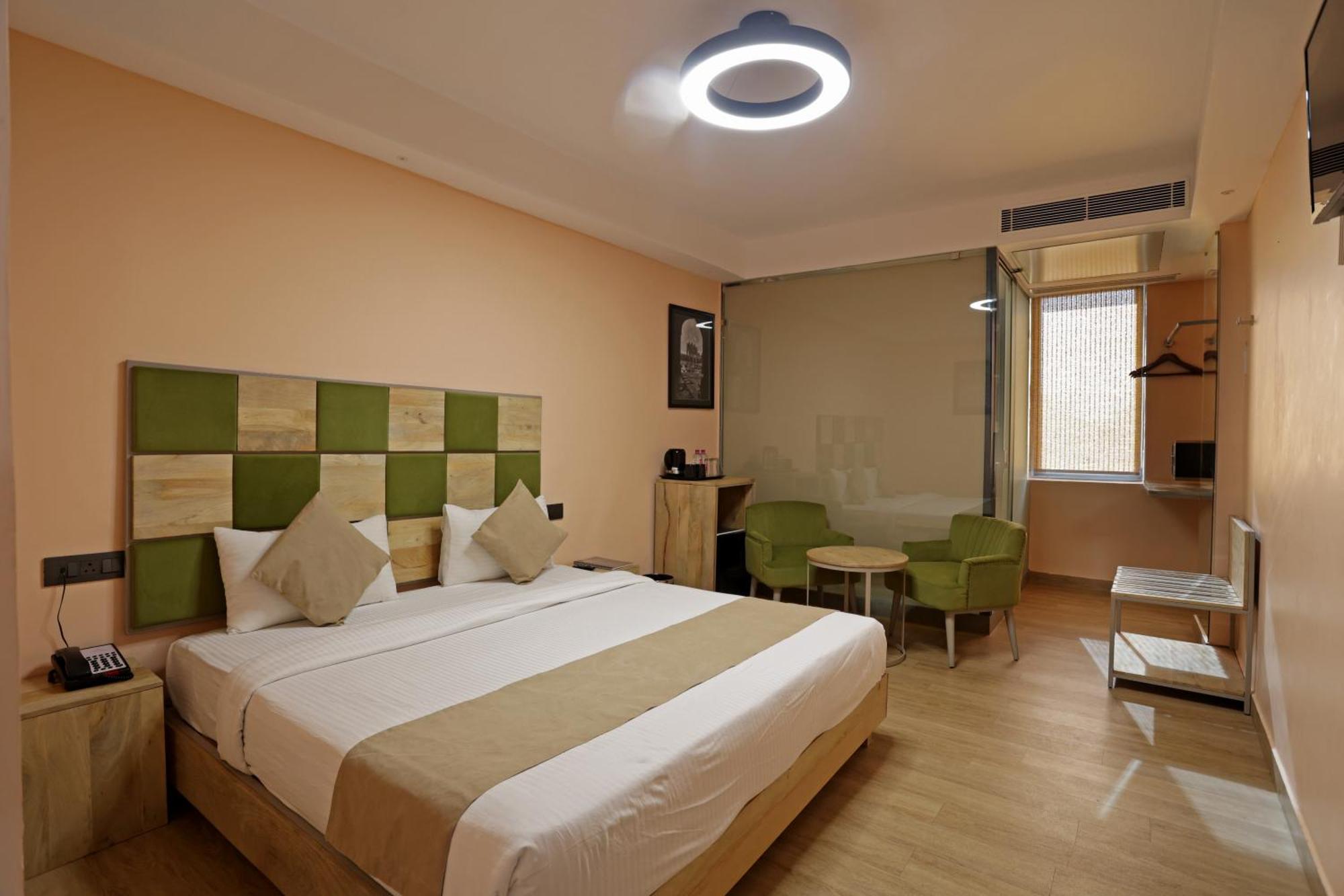 ฑุทาส พาเลซ Hotel ชัยปุระ ภายนอก รูปภาพ